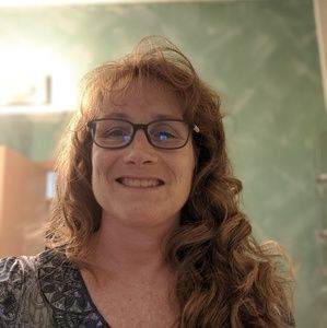 Meet your Posher, Laureen